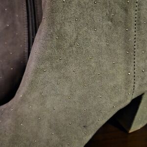 Old Navy Gray Studded Ankle Boots